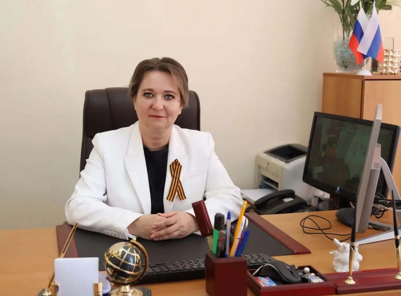 Елена Рябович — канал в мессенджере MAX