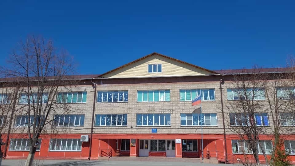 МБОУ Верх-Ирменская СОШ имени Героя Советского Союза А.И.Демакова