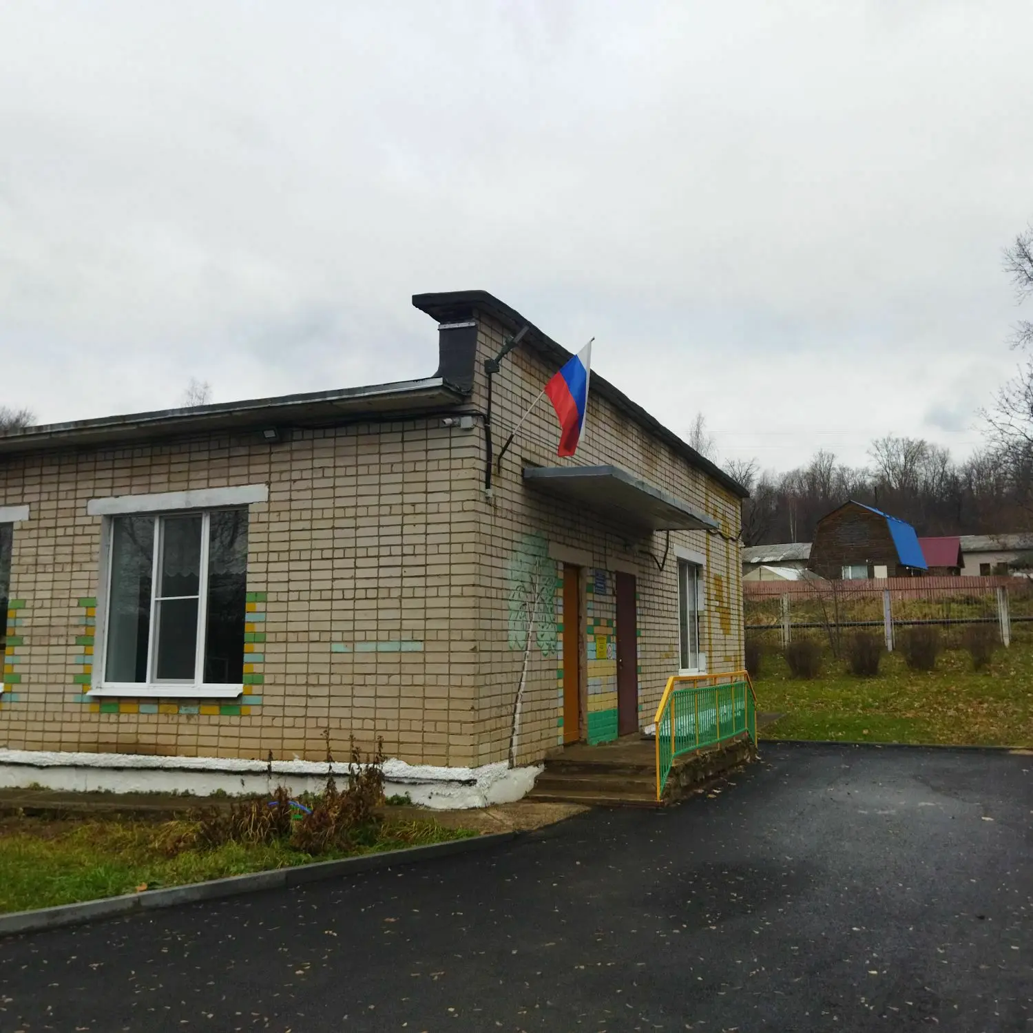 Гравкарьерский детский сад "Березка"