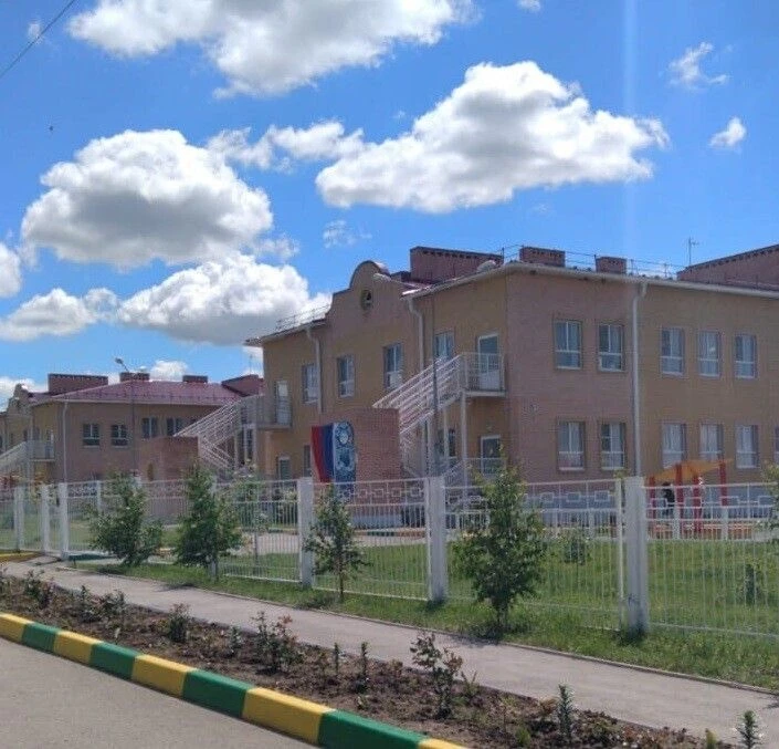 ДЕТСКИЙ САД №11 г.ДОНЕЦКА "БЕРЕЗКА"