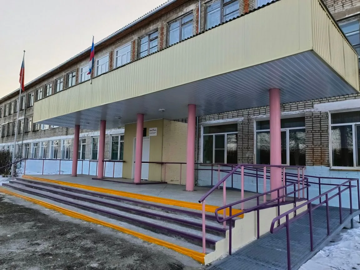 МБОУ СОШ сельского поселения "Поселок Токи"