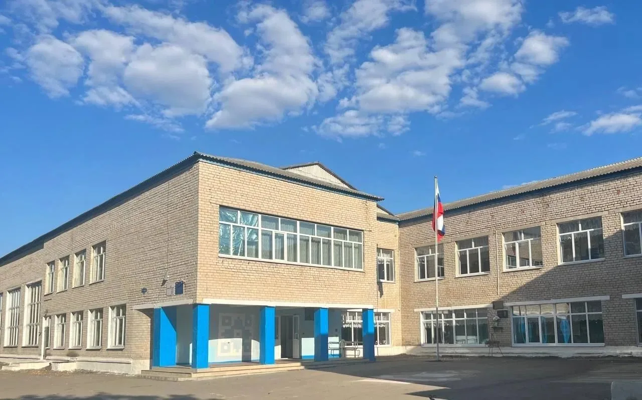 МКОУ "Нижнемамонская СОШ №1"