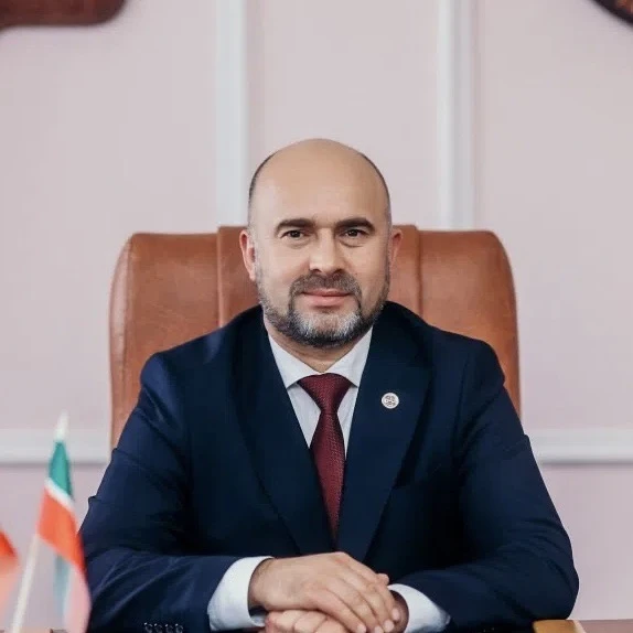 Айрат Фатхуллин — канал в мессенджере MAX