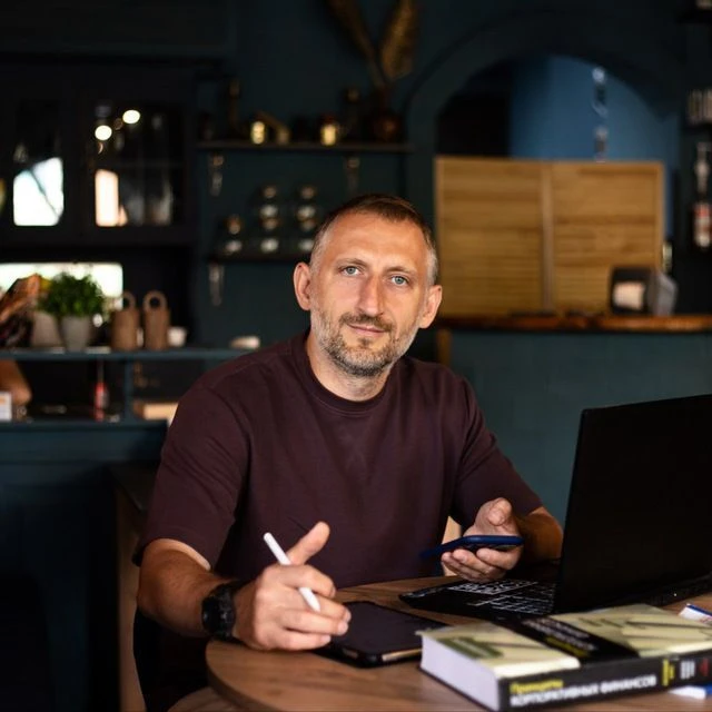 Финансы и Инвестиции — канал в мессенджере MAX