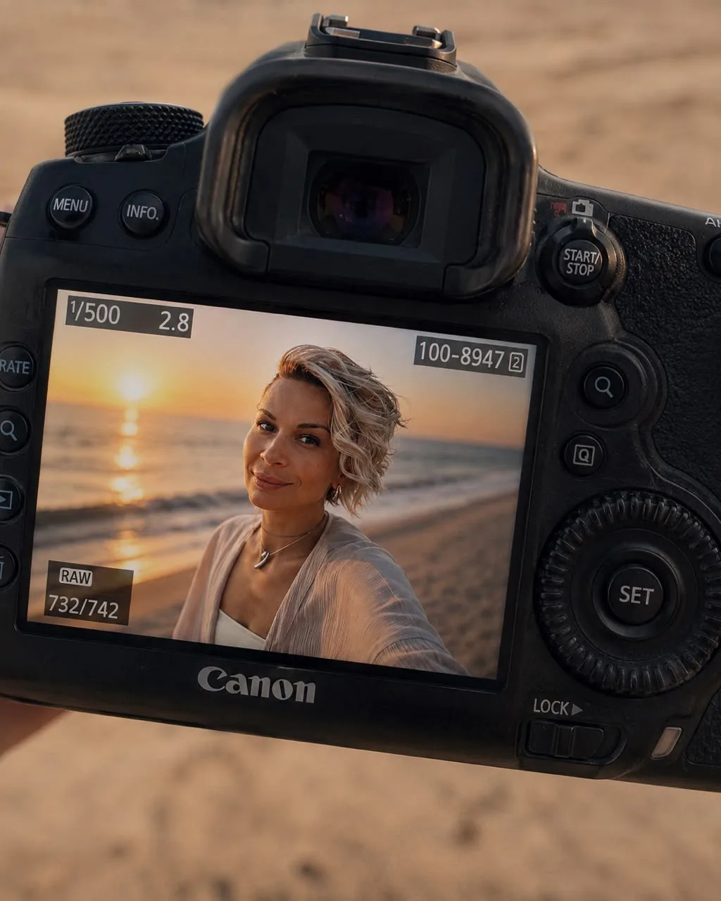 Взгляд Петряевой — канал в мессенджере MAX