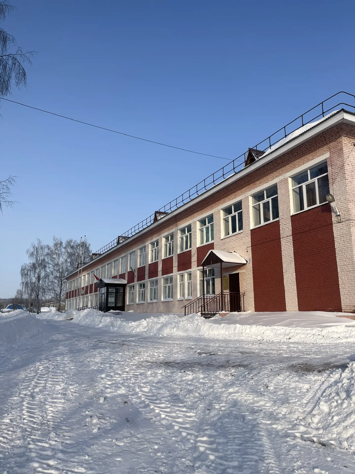 МБОУ "Макуловская СОШ им. А.П. Исаева"