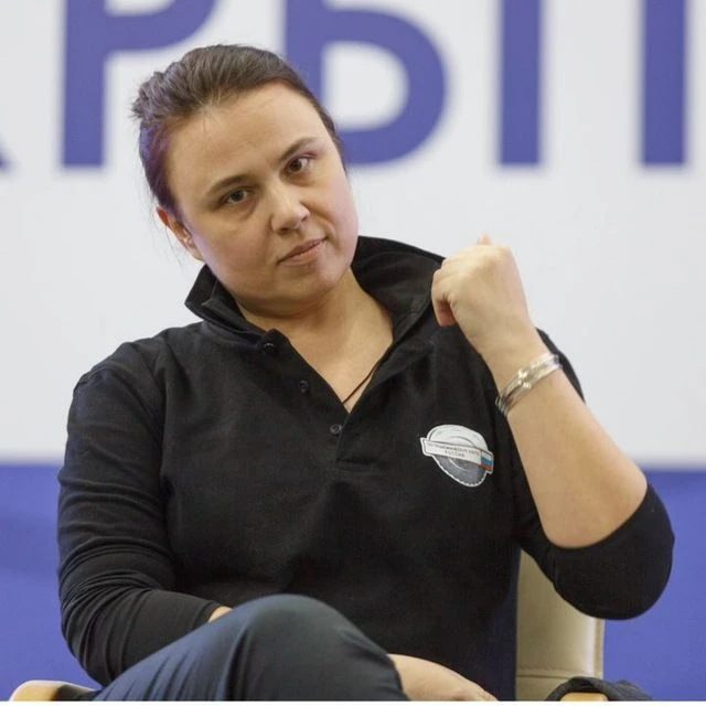 Злая училка Шаповалова Екатерина Борисовна — канал в мессенджере MAX