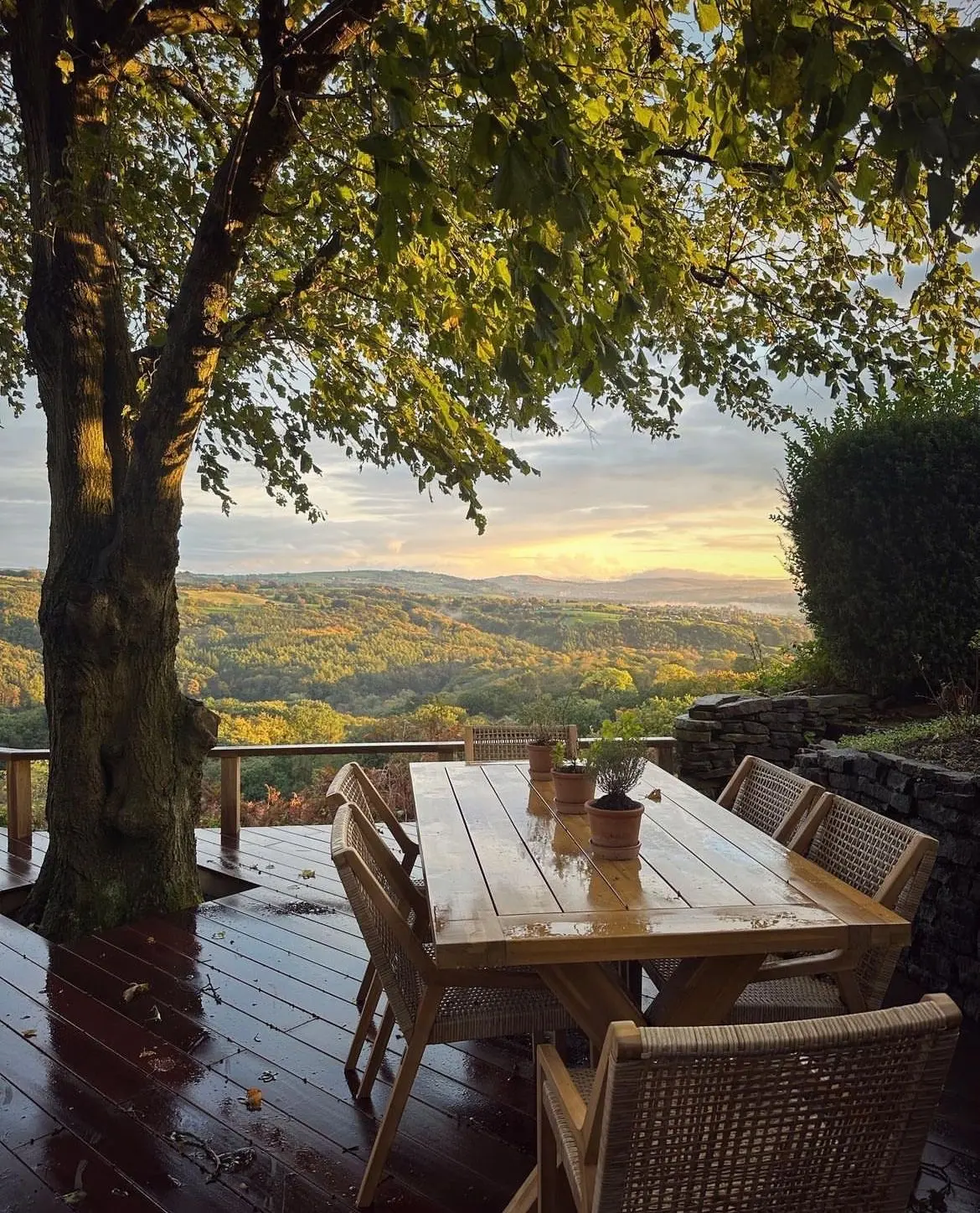 𝒩𝒶𝓉𝒶𝓁𝓁𝓎 𝒲ℯ𝓁𝓁𝒾𝓃𝑔