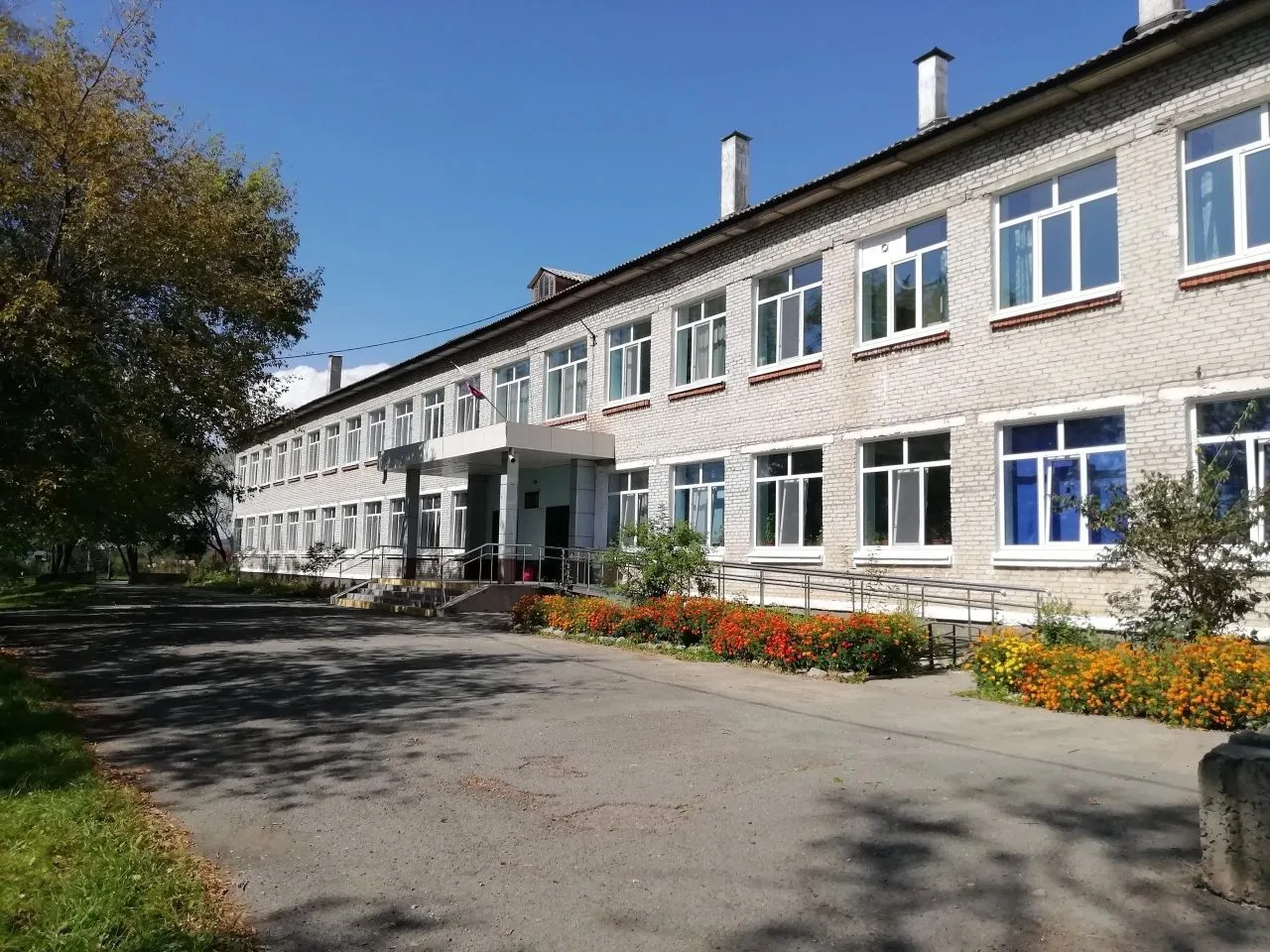 МБОУ "СОШ № 26 пос. Новонежино"