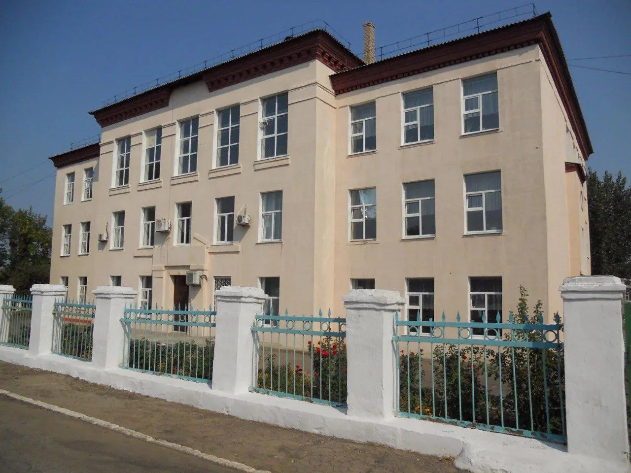 ГБОУ ЛНР "Ирминская специальная (коррекционная) школа-интернат "