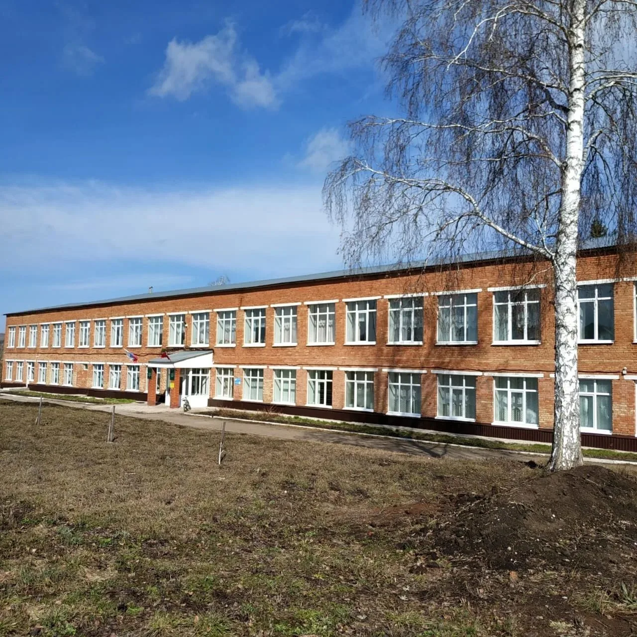 МБОУ "П-Урустамакская СОШ"