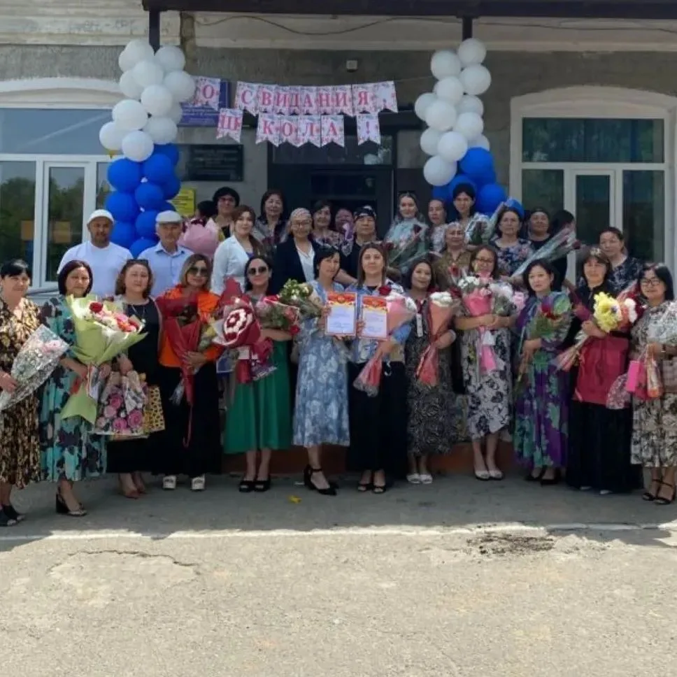 МКОУ  "Червлённо бурунская СОШ им.З.Акмурзаева" — канал в мессенджере MAX