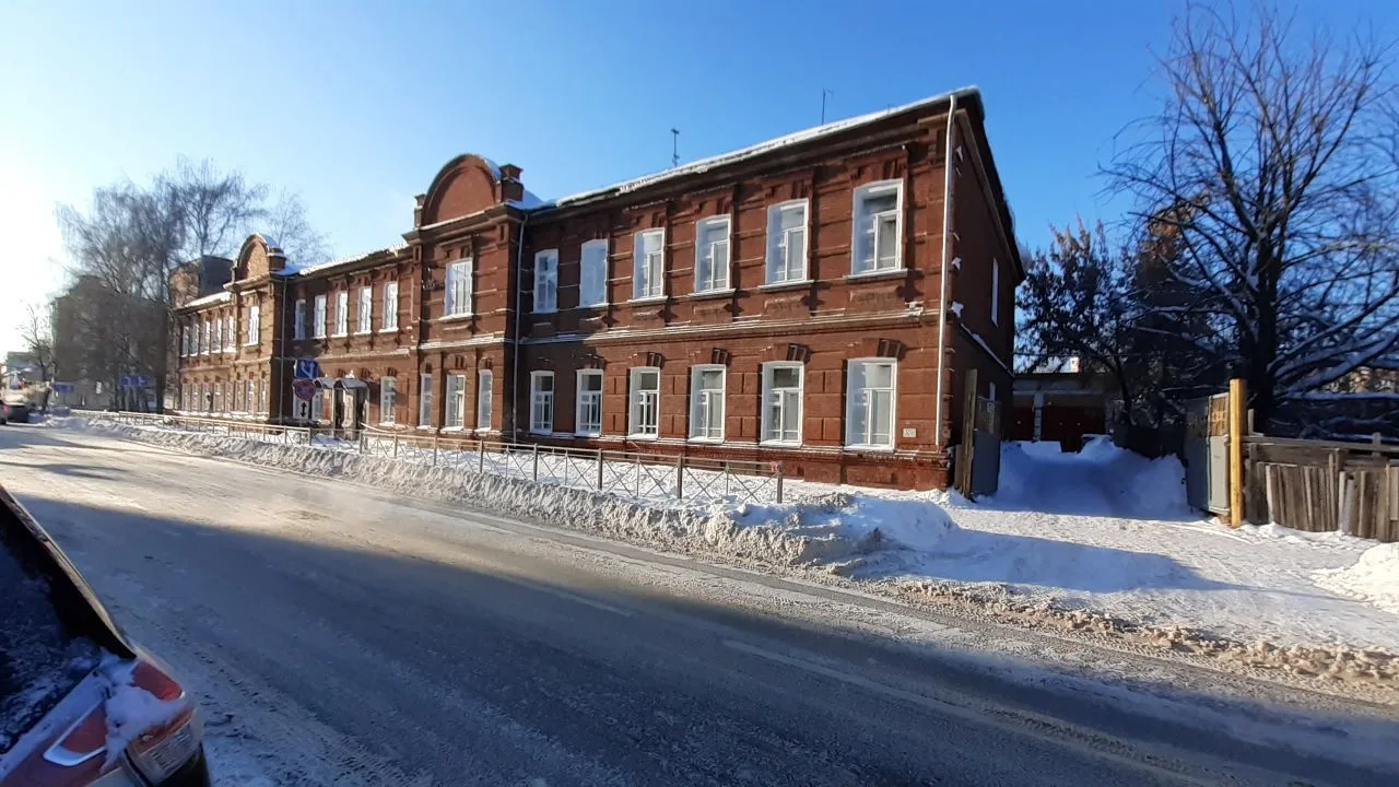 Школа №1 г.Йошкар-Олы (ул.Советская)