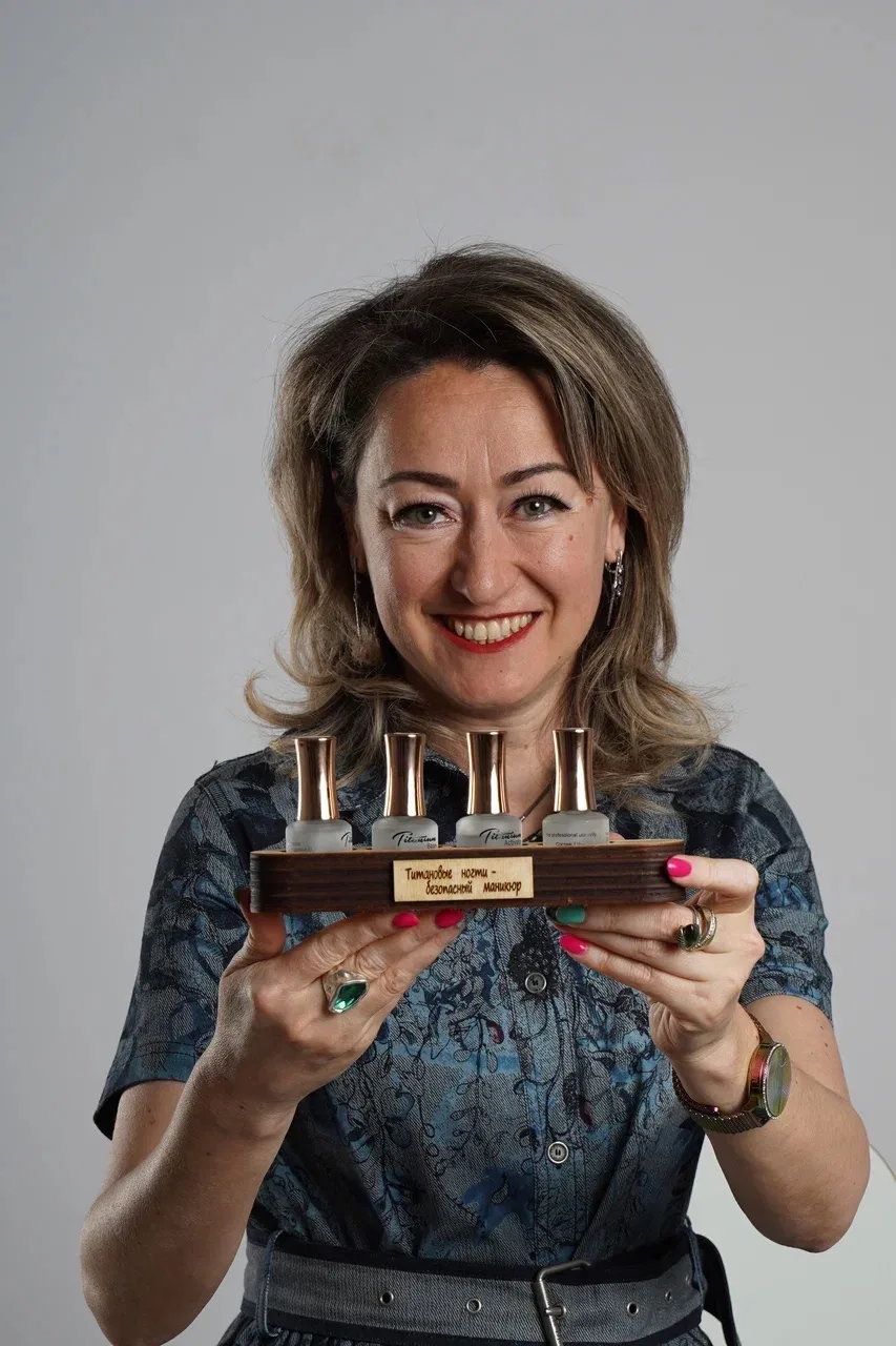 Школа Титановых ногтей