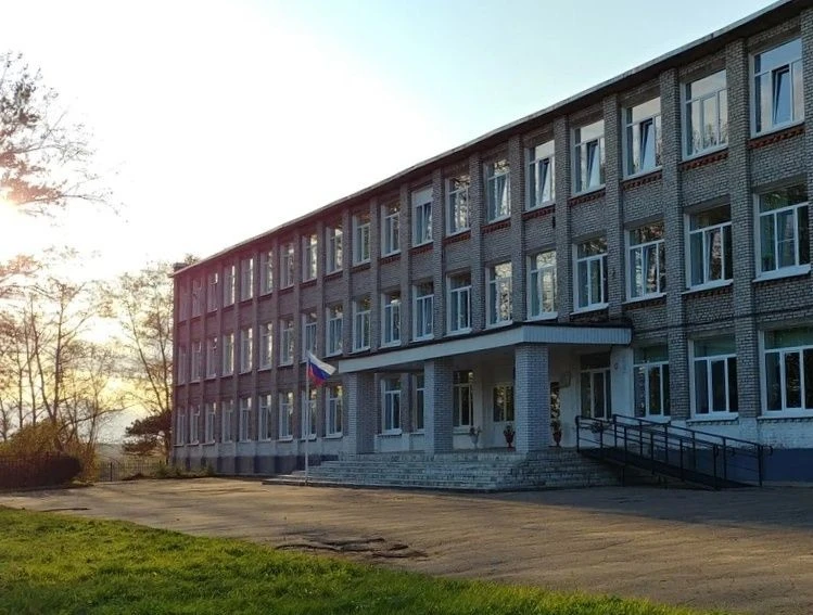 Сясьстройская школа №2