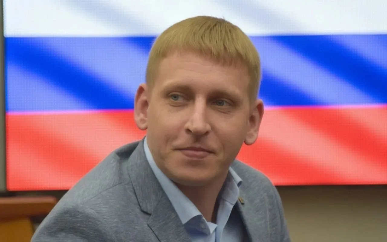 ВЕЩАЕМ ПО ДЕЛУ🇷🇺 — канал в мессенджере MAX