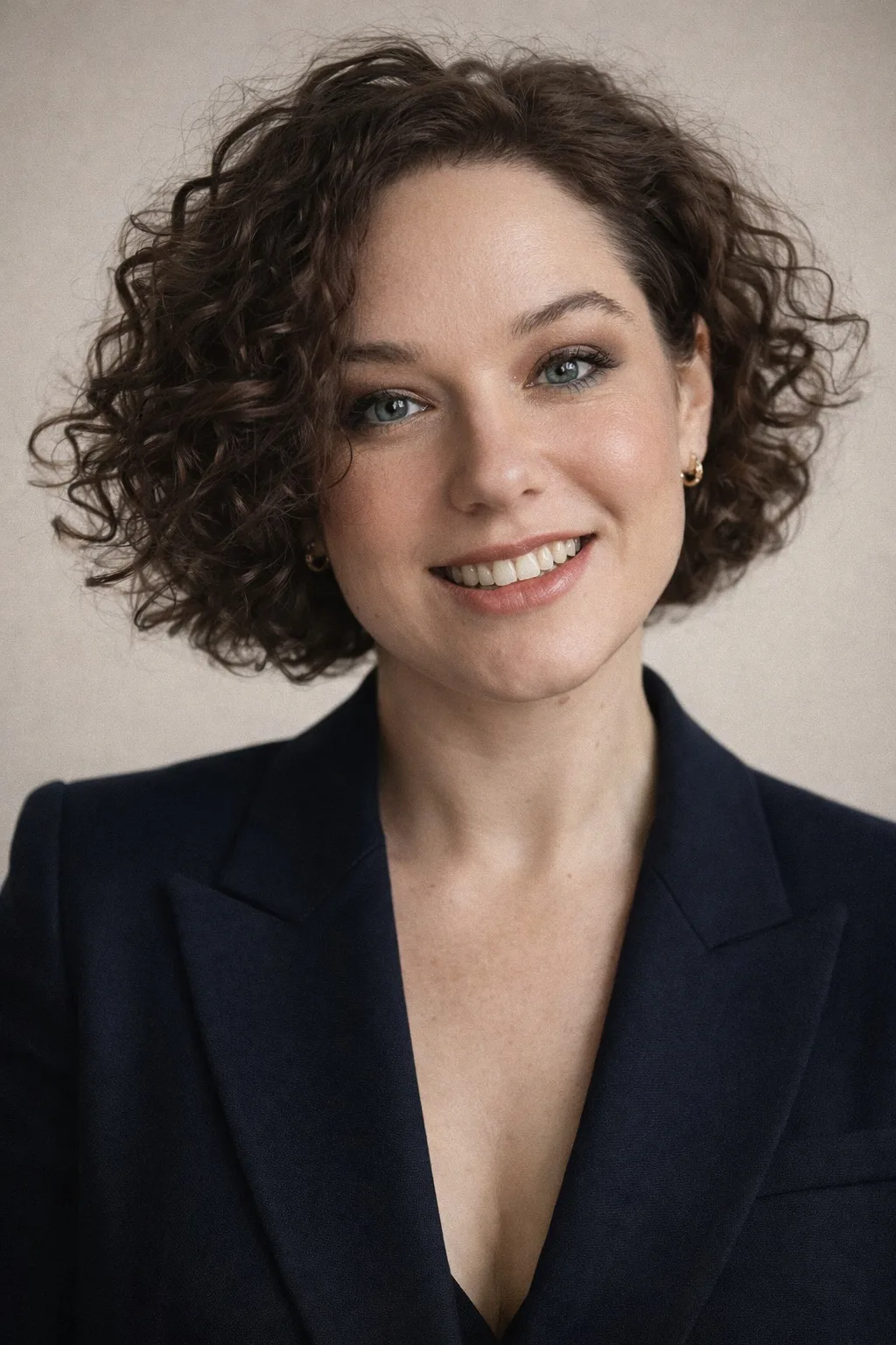 MAX-канал Контент и ИИ • Надежда Петрова | SMM | СММ | ИИ | Нейросеть | Социальные сети | Соц сети МАКС | Личный бренд | Позиционирование | Продвижение в MAX | Блог | Продажи | Стратегия | deepseek | GPT