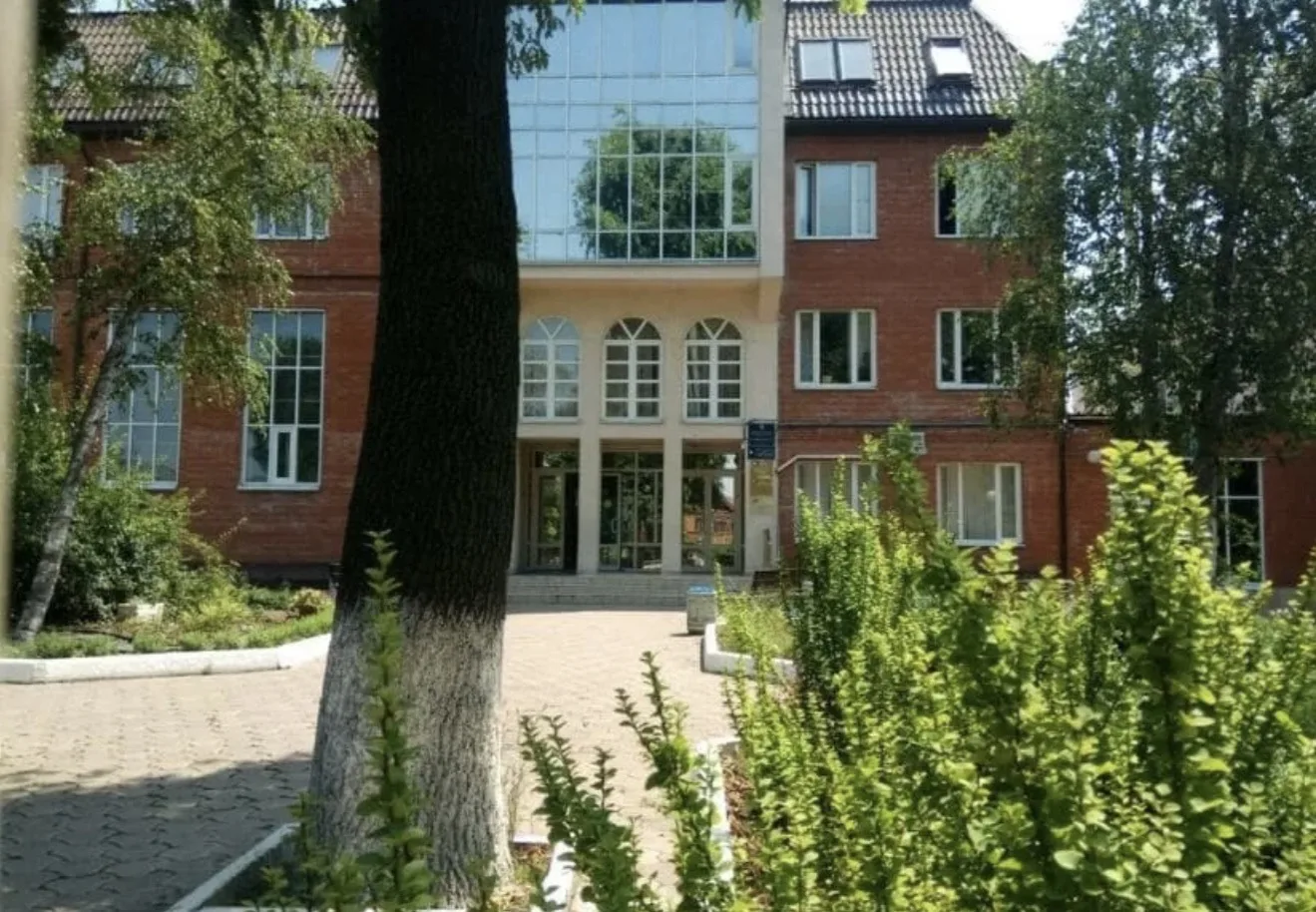 МАОУ Гимназия № 92