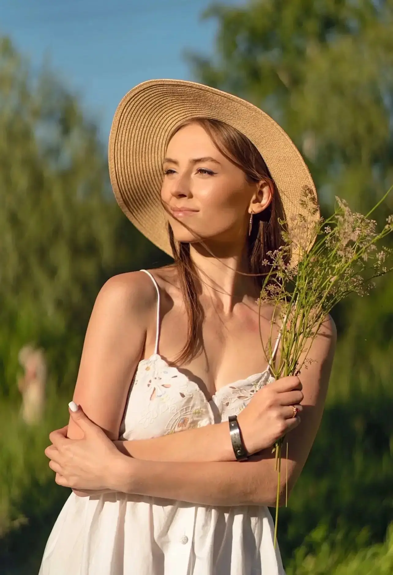 Алина Ситник — канал в мессенджере MAX