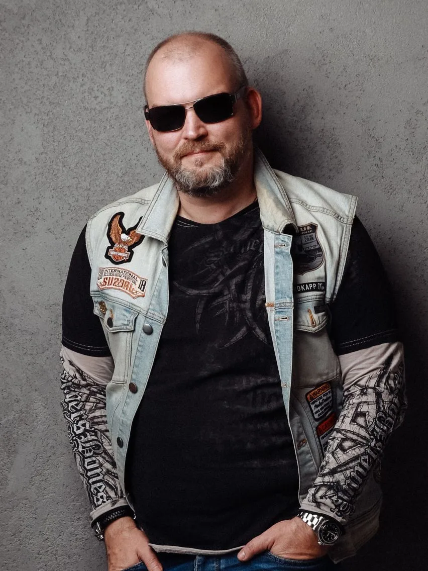 МАКС ДЕД / GRANDPA RIDER