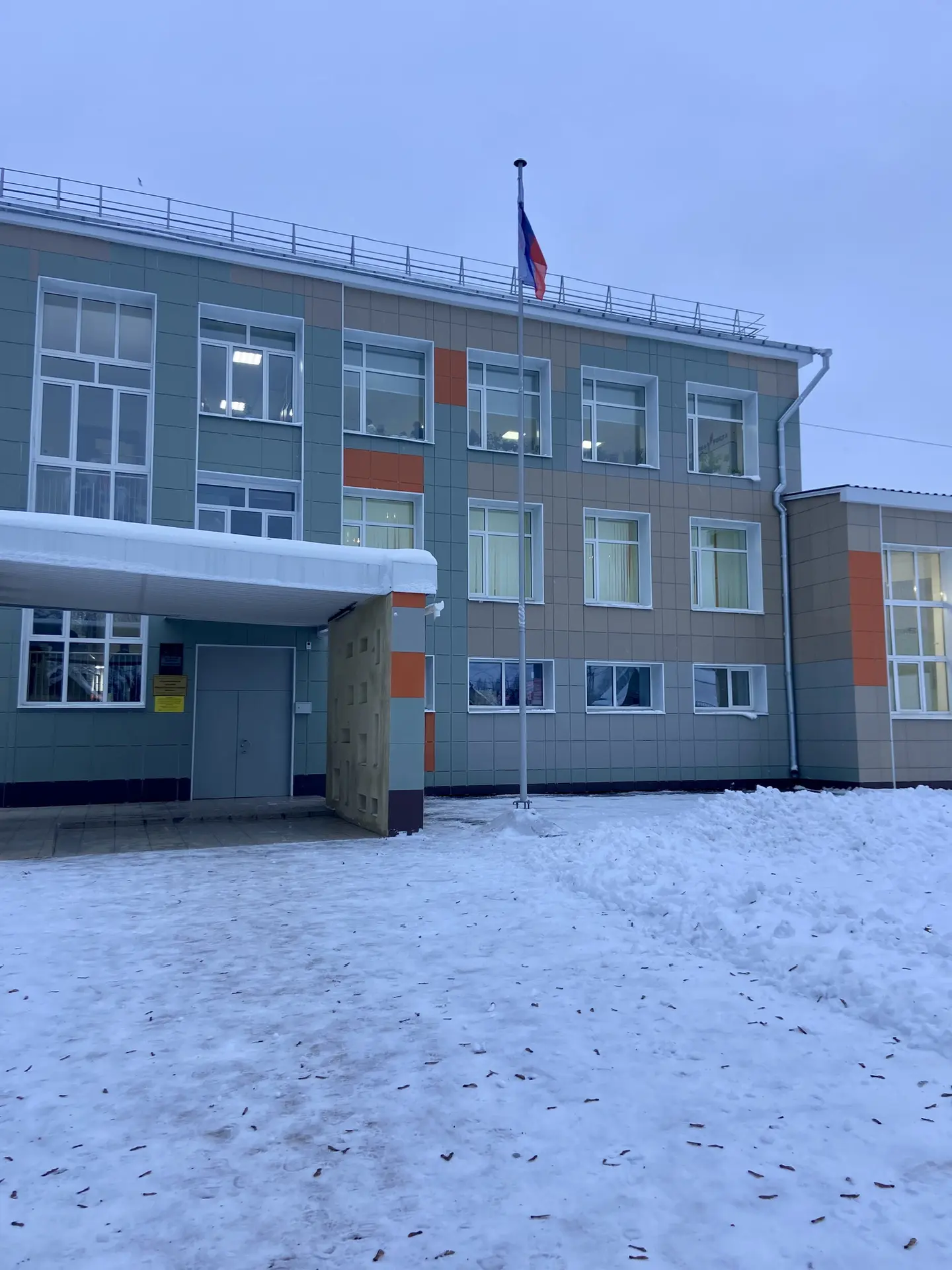 БОУ СМО «Кадниковская СОШ», Сокольский МО, Вологодская область