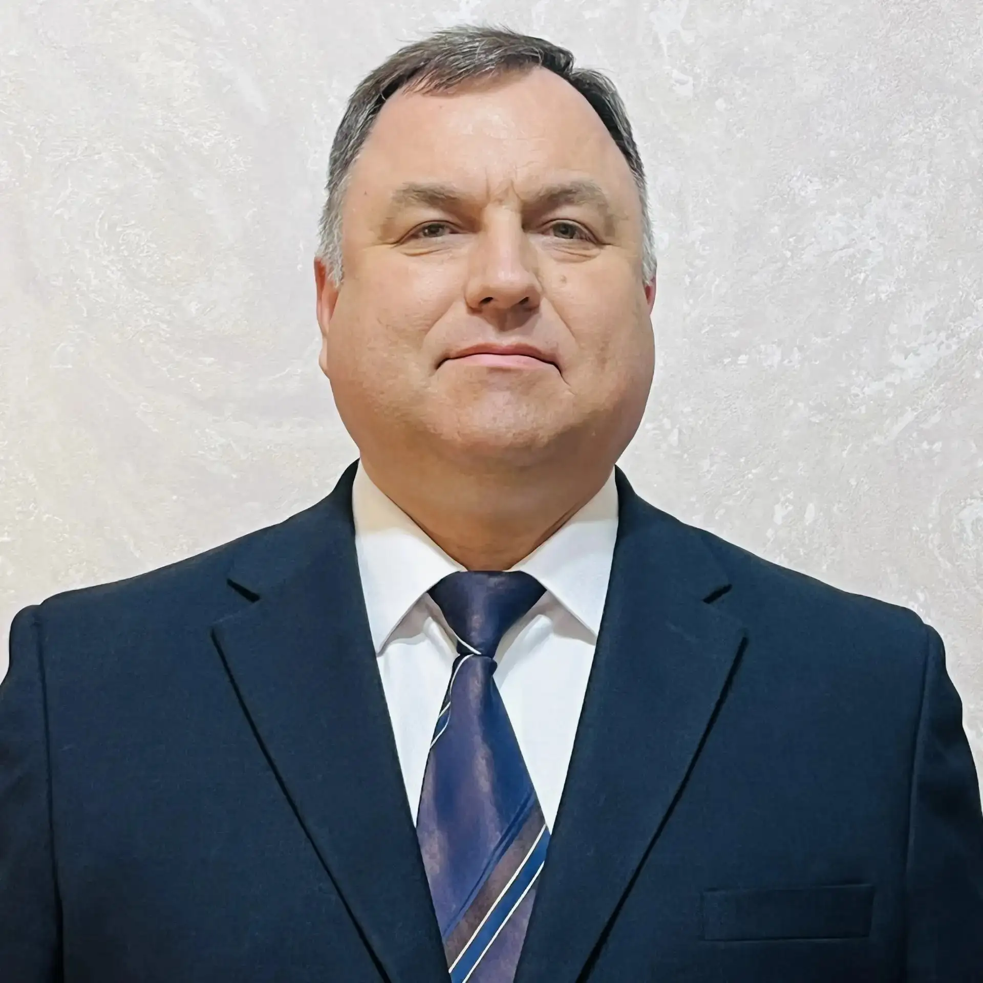 Сергей Букин — канал в мессенджере MAX