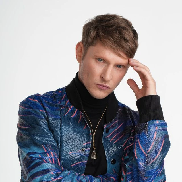 RevoльveRS — канал в мессенджере MAX