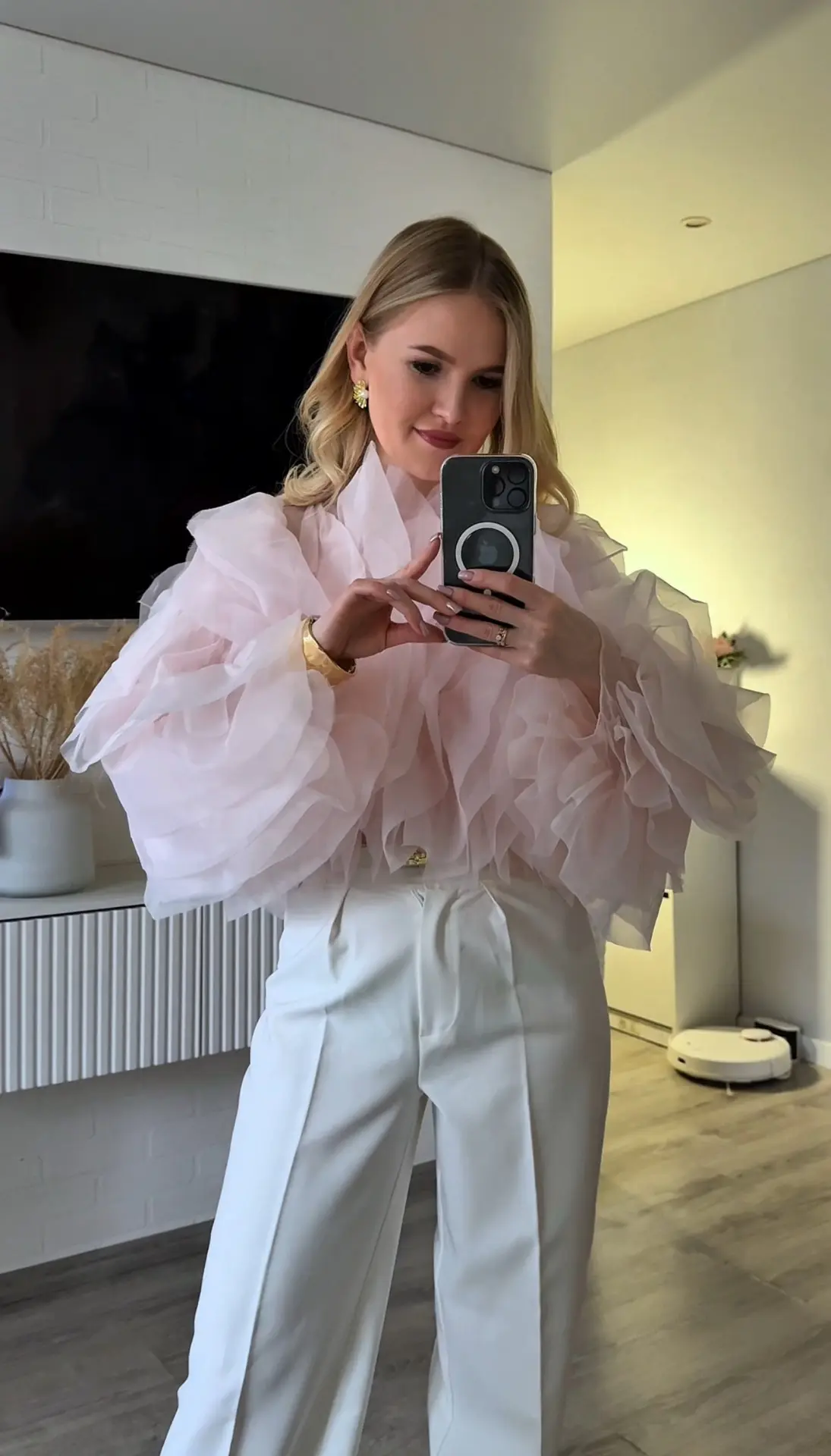 Ларина на ВБ🎀Обзоры и находки — канал в мессенджере MAX