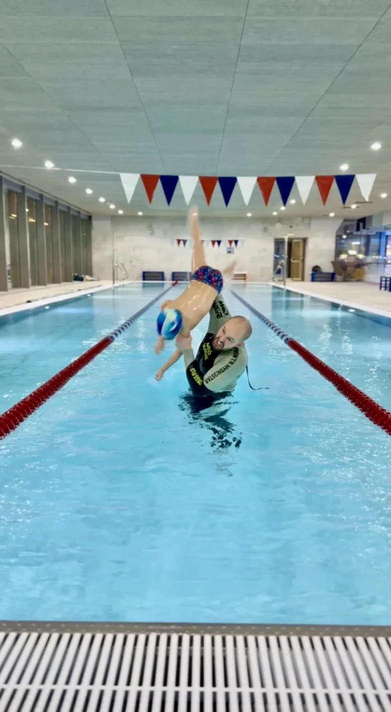 Матюшов Иван Тренер по плаванию, Москва