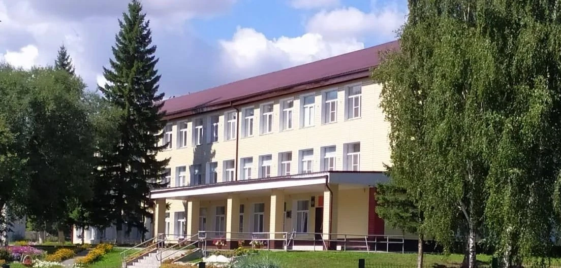 МБОУ "Усть-Пристанская СОШ им. А.М. Птухина"