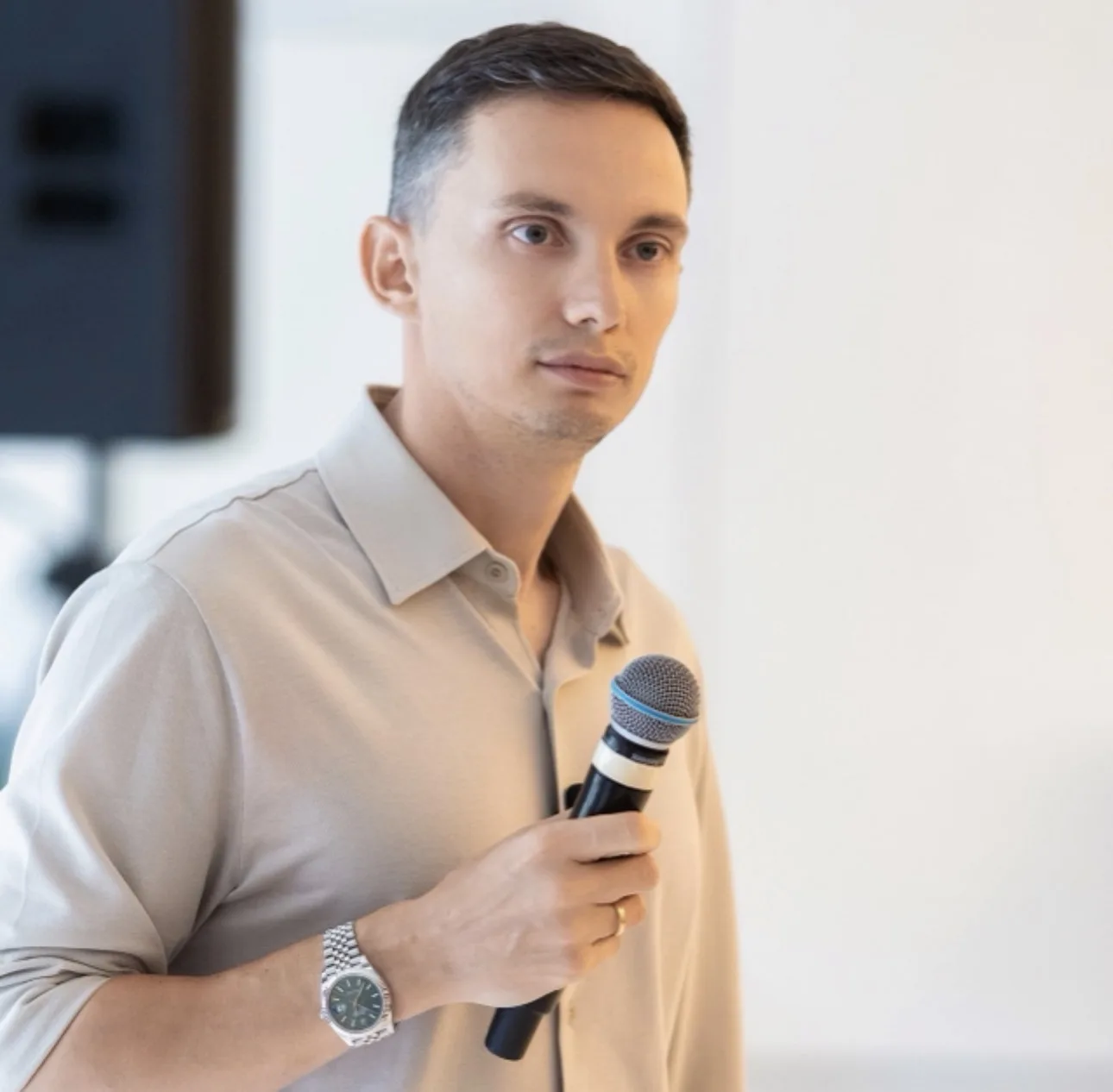 Олег Шевелев