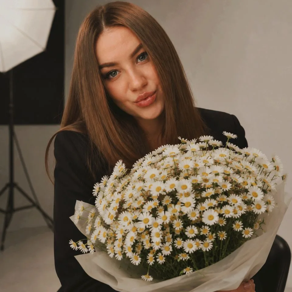 Между сном и собой — канал в мессенджере MAX