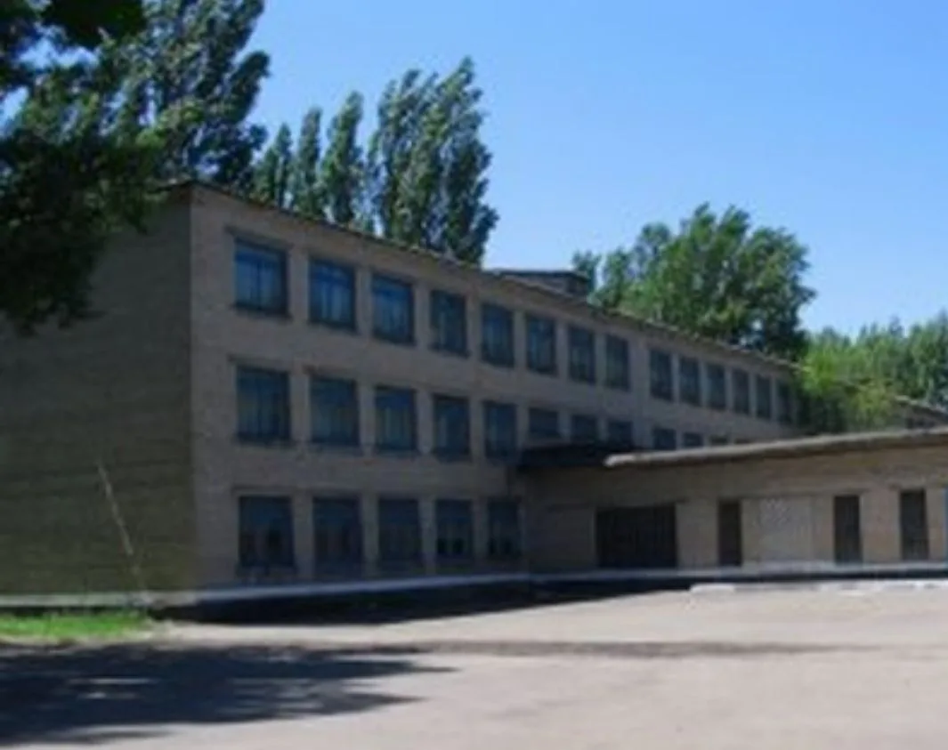 ГБОУ ЛНР "Краснолучская школа 20"