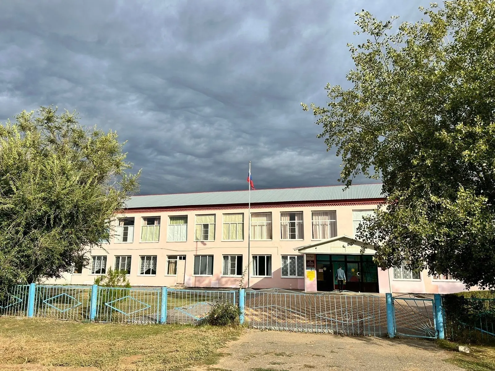 МКОУ "Новополтавская СШ им А.Г.Кораблева"