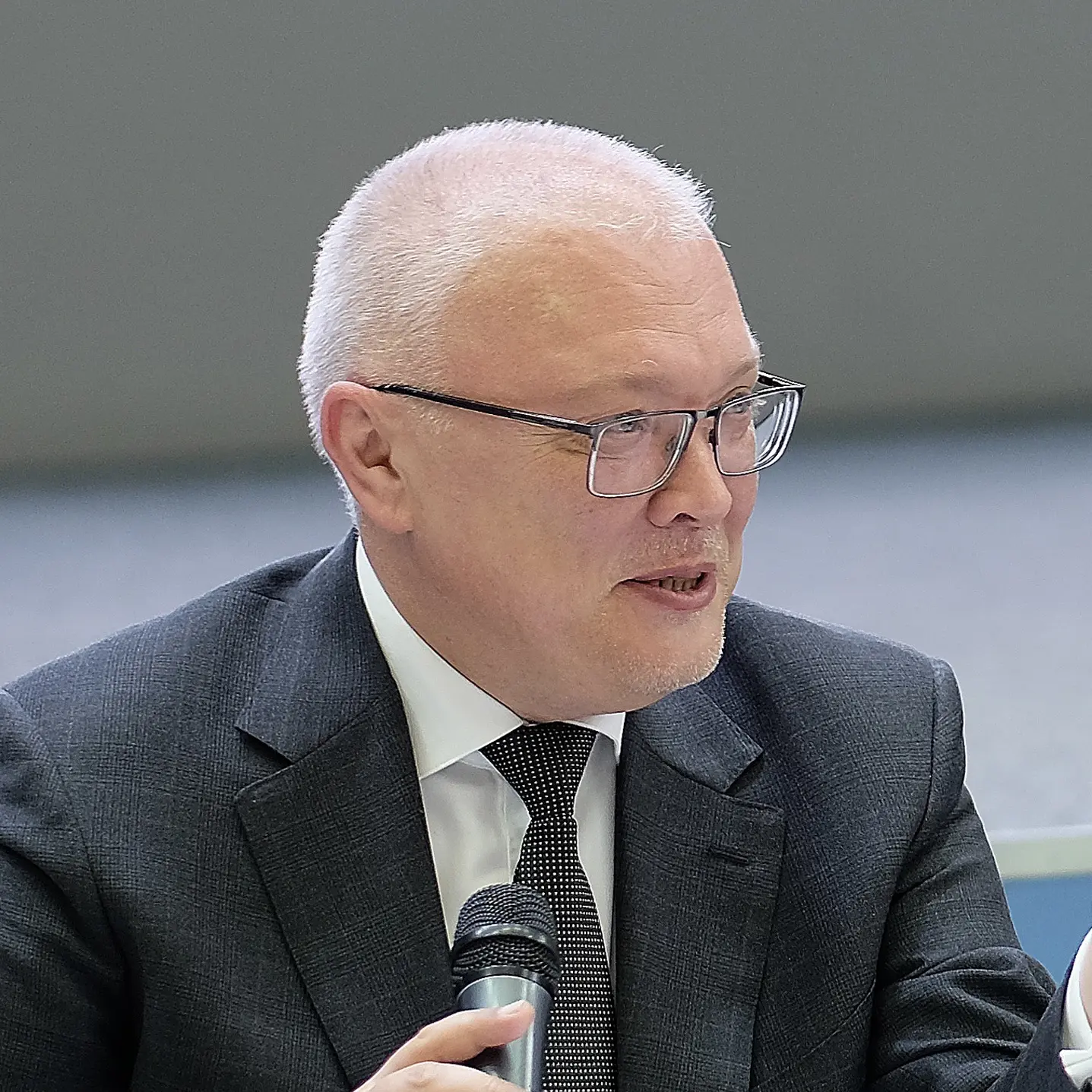 Александр Соколов