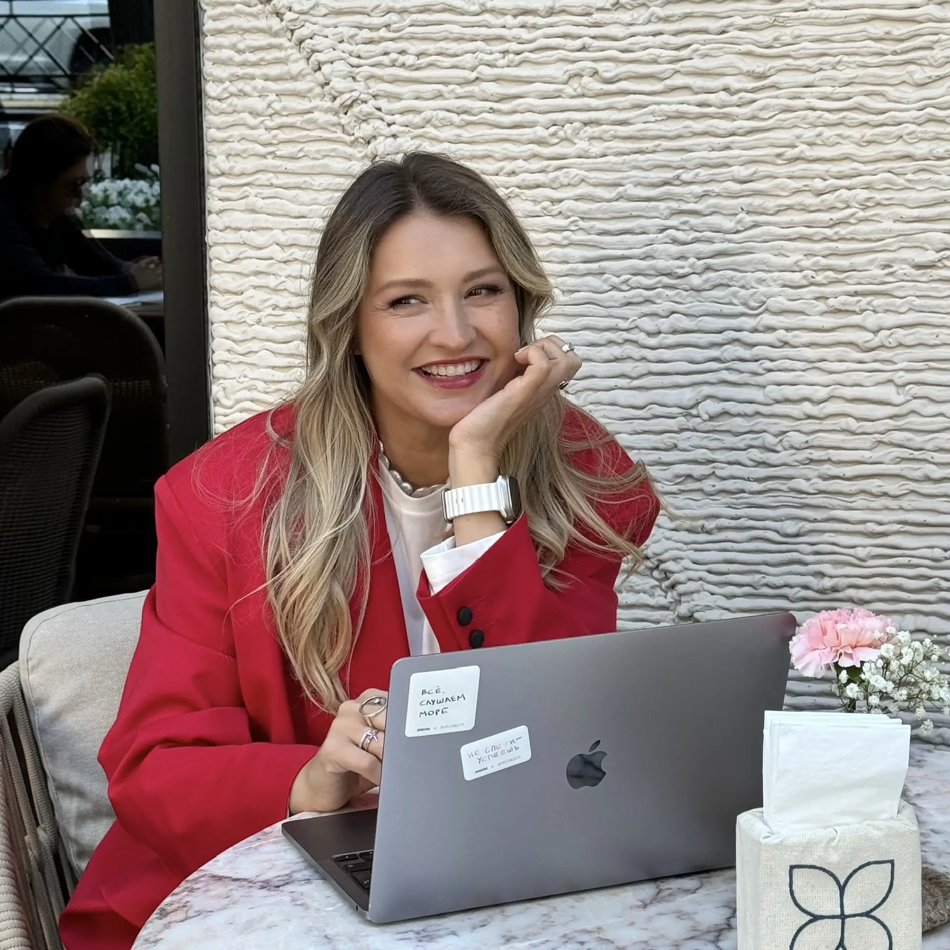 Лена Соболь / заявки и личный бренд для турагента