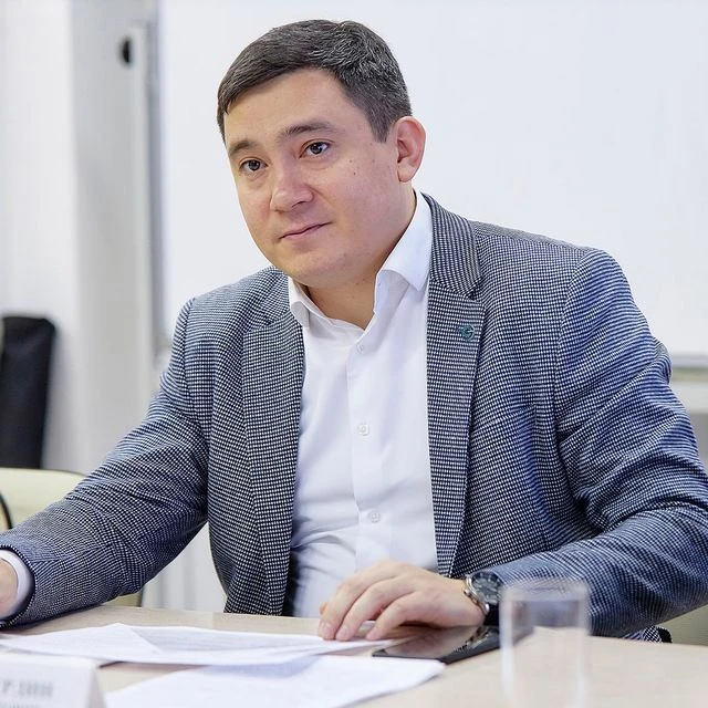 Официальный канал Ильдар Мавлетбердин — канал в мессенджере MAX