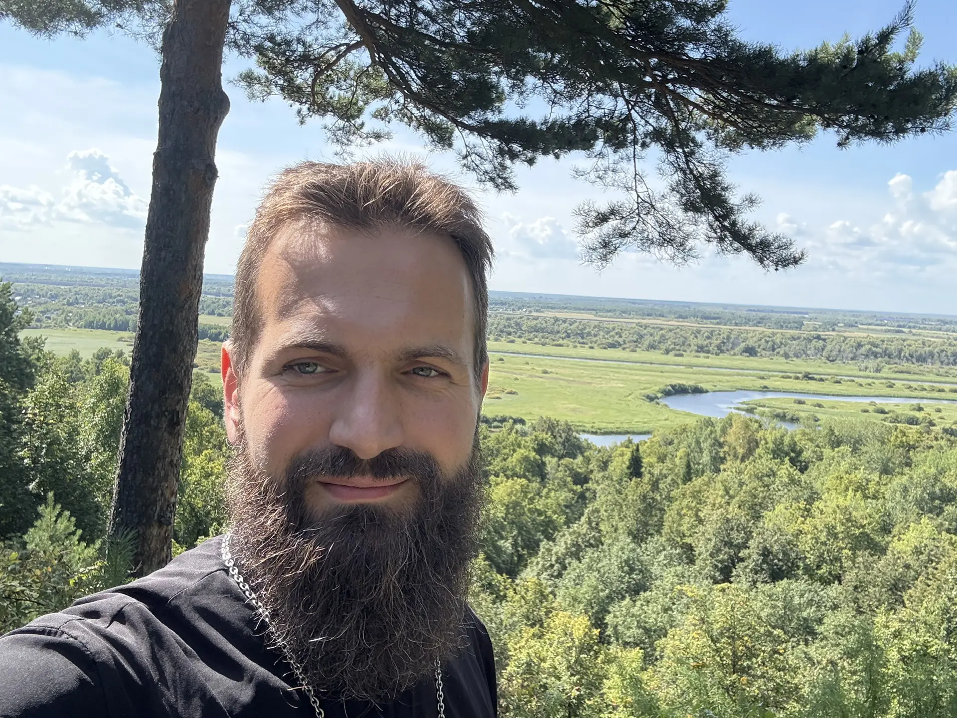 Священник Стахий Колотвин