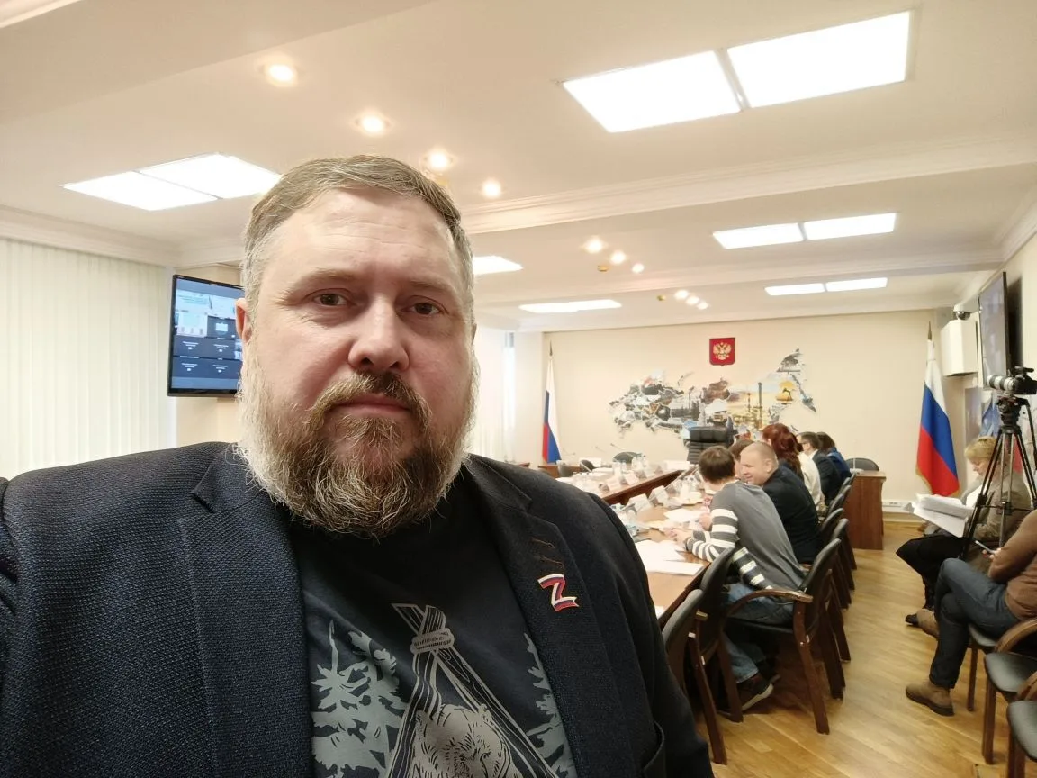 Максим Парфирьев — канал в мессенджере MAX