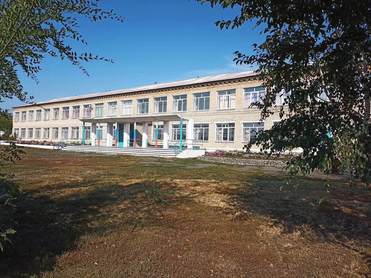 МКОУ «Петровская СОШ Увельский район