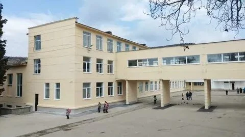 Одноклассники 12 школы 1985 года выпуска — канал в мессенджере MAX