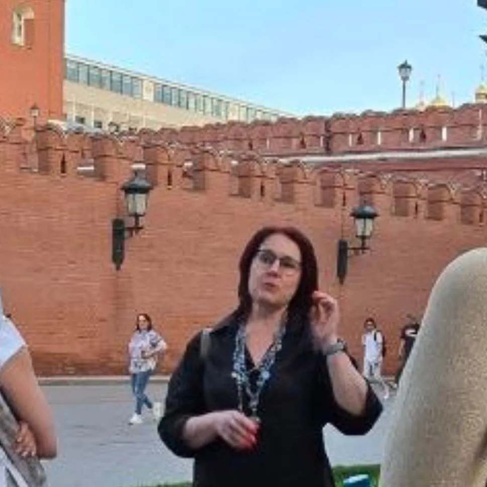 А я иду, шагаю по Москве — канал в мессенджере MAX