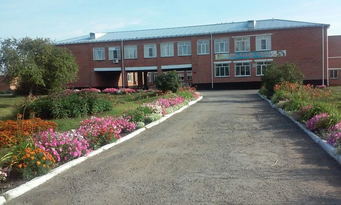МБОУ "Падунская СОШ им. Д.И. Мостовщикова"
