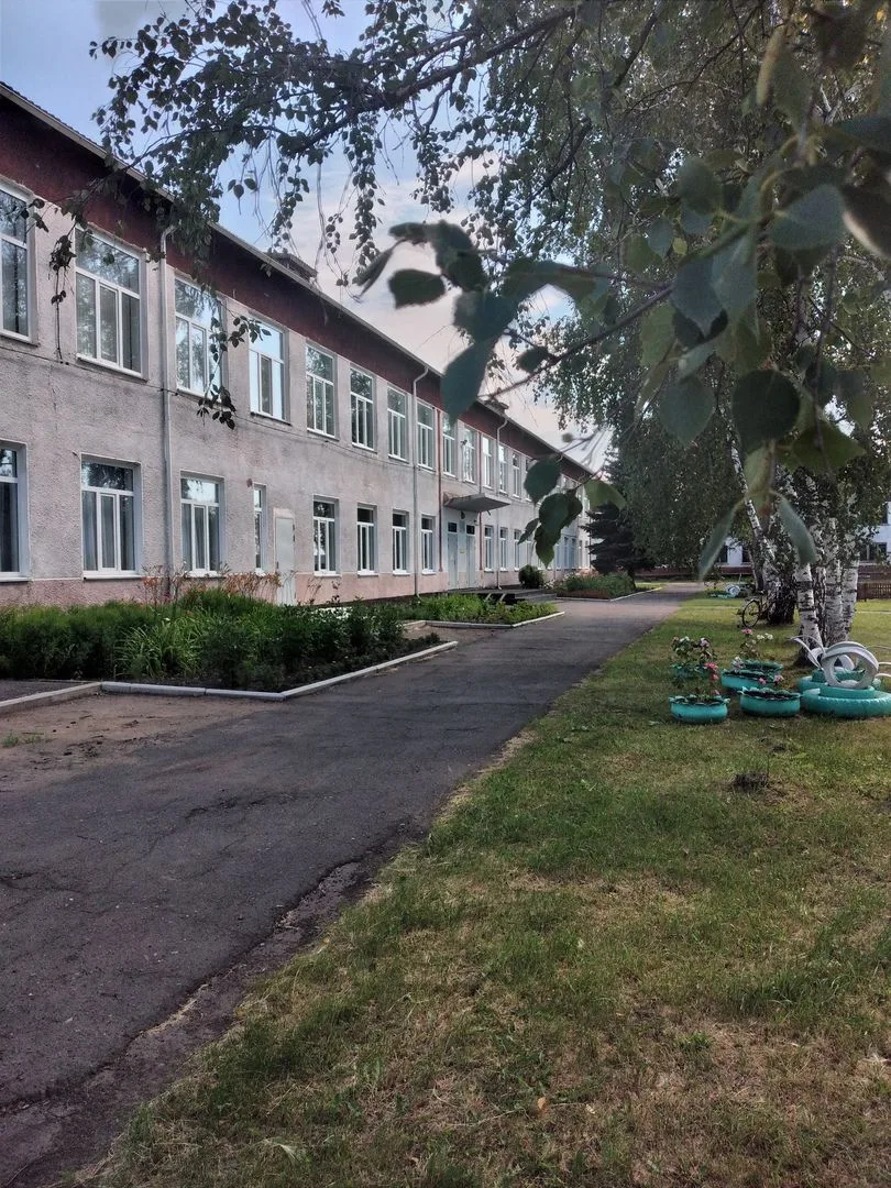 Замелетеновская школа