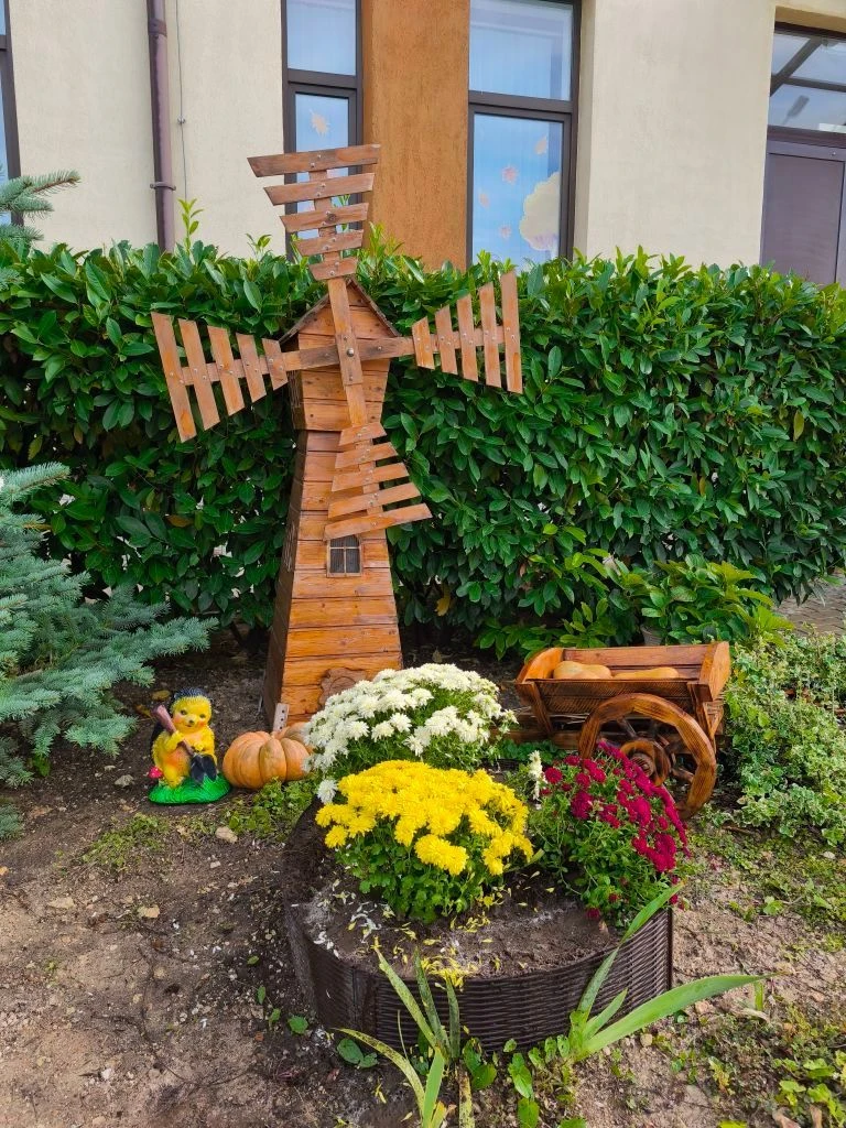 ГБОУ "Образовательный центр "Античный"