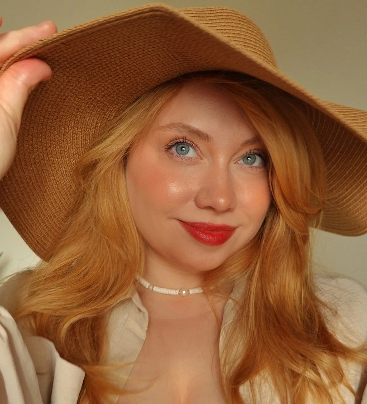 Блогер MARINA SUYA - макияж, косметика