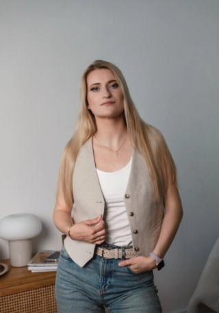 Динара Анучина | Менеджер онлайн-школы