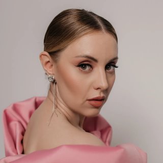 ОЛЬГА РОГОВА