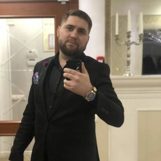 Ведущий номер 1