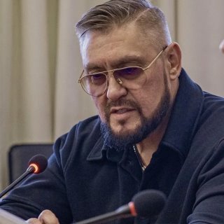 МЭР ВАДИМ СЕМЕНОВ